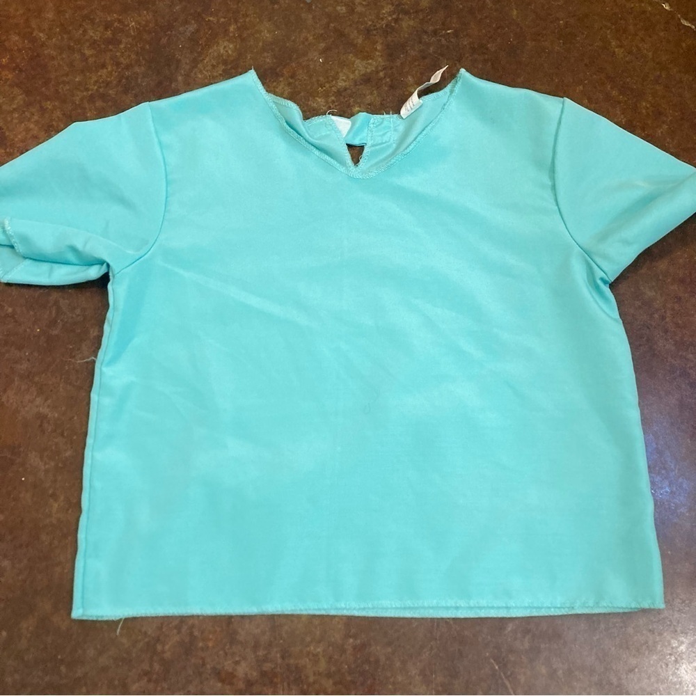 Kids Green Scrub Set with Jacket - Picture 7 of 8